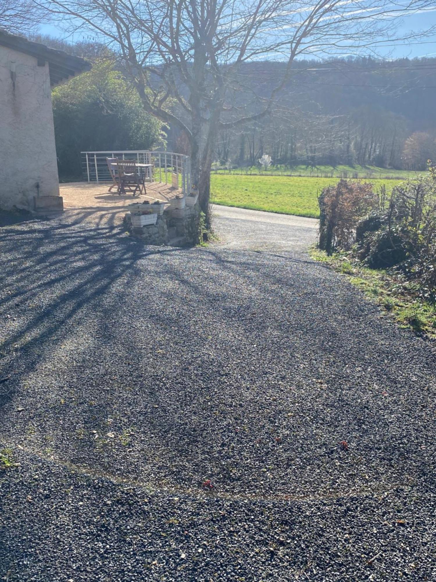 Domisiladore Latouille-Lentillac Exteriör bild